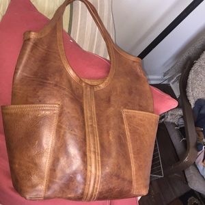 ❤️SALE❤️ Rough and Tumble Medium Access Bag